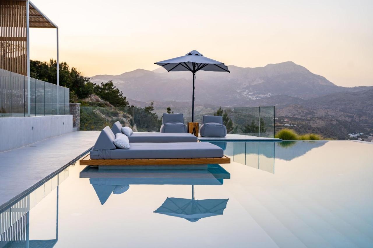 Istia Luxury Villas การ์ปาตอส ภายนอก รูปภาพ
